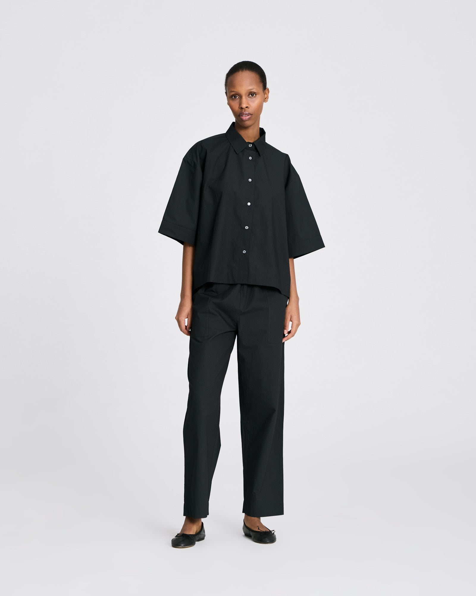 GAI+LISVA Astrid S/S Shirt Poplin Gots Shirts & Blouses 650 Black
