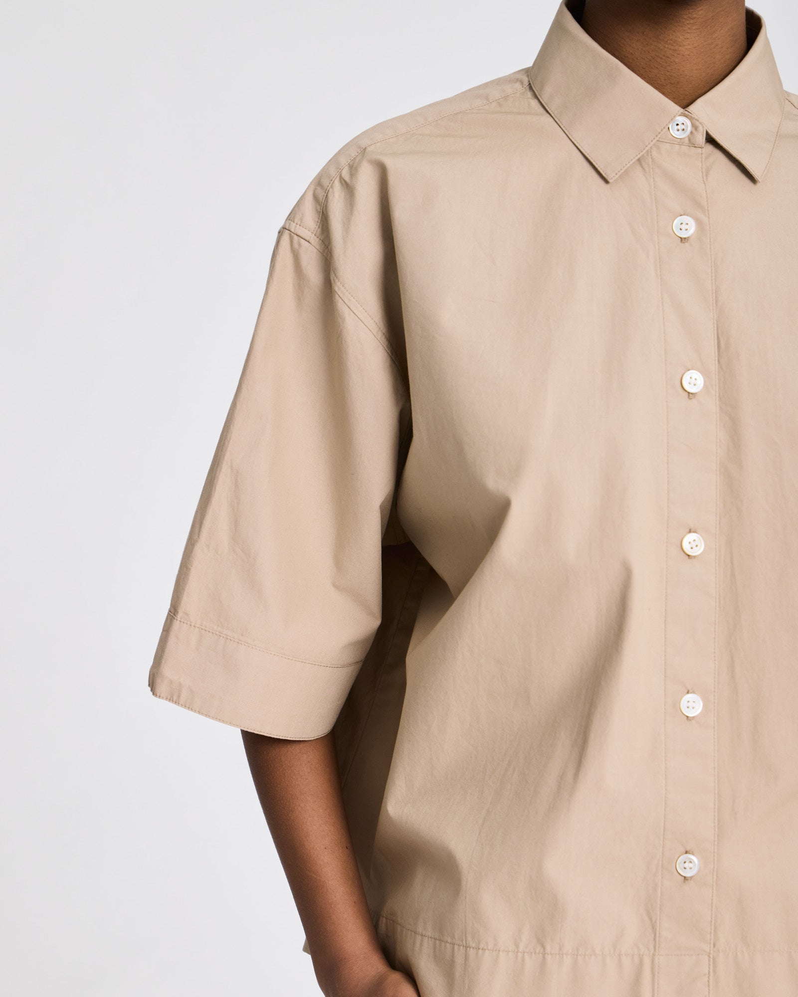 GAI+LISVA Astrid S/S Poplin Shirt GOTS Shirts & Blouses 735 Chinchilla