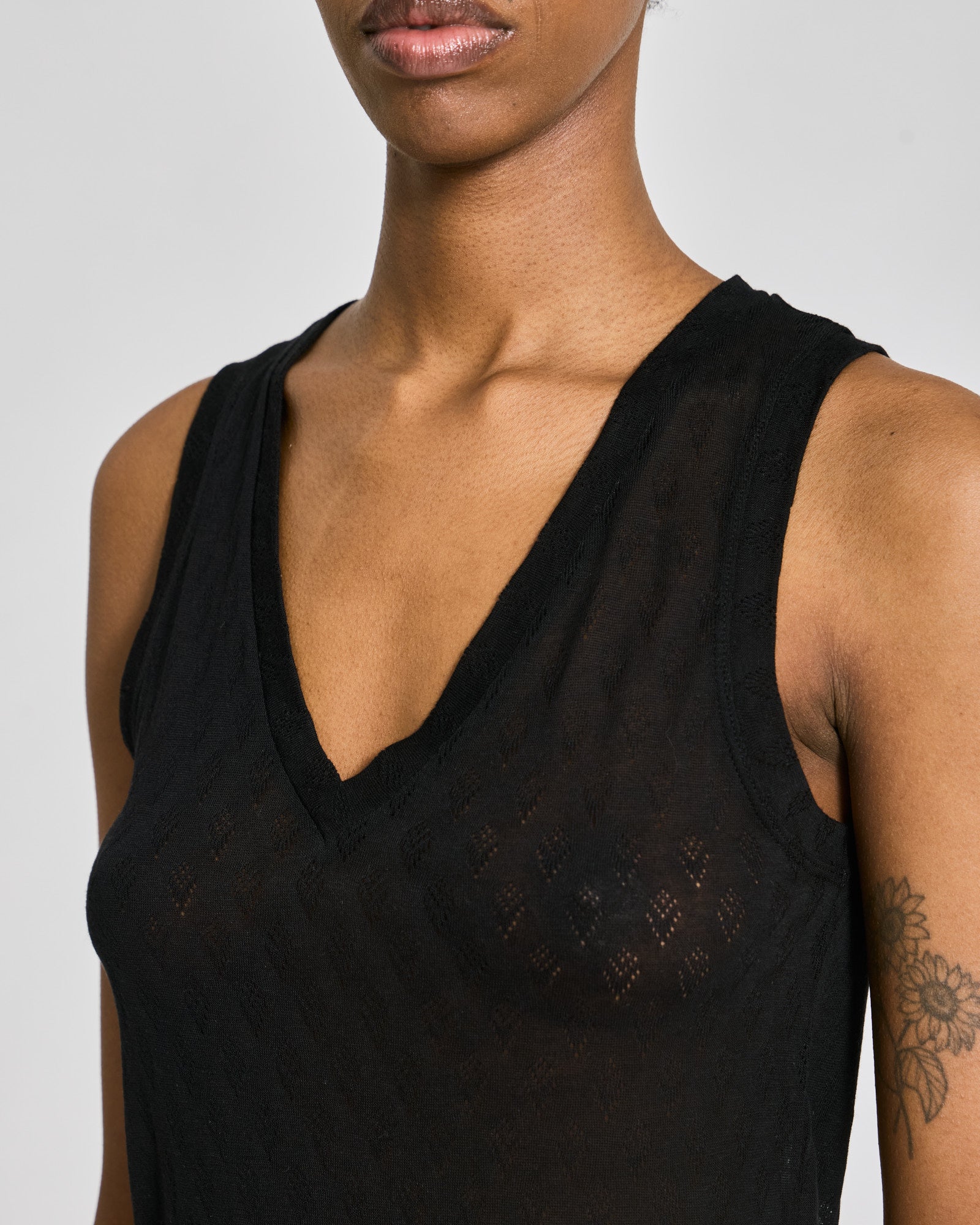 GAI+LISVA Ottelia V-neck S´less Silk Top Tops & T-shirts 652 Stretch Limo Black