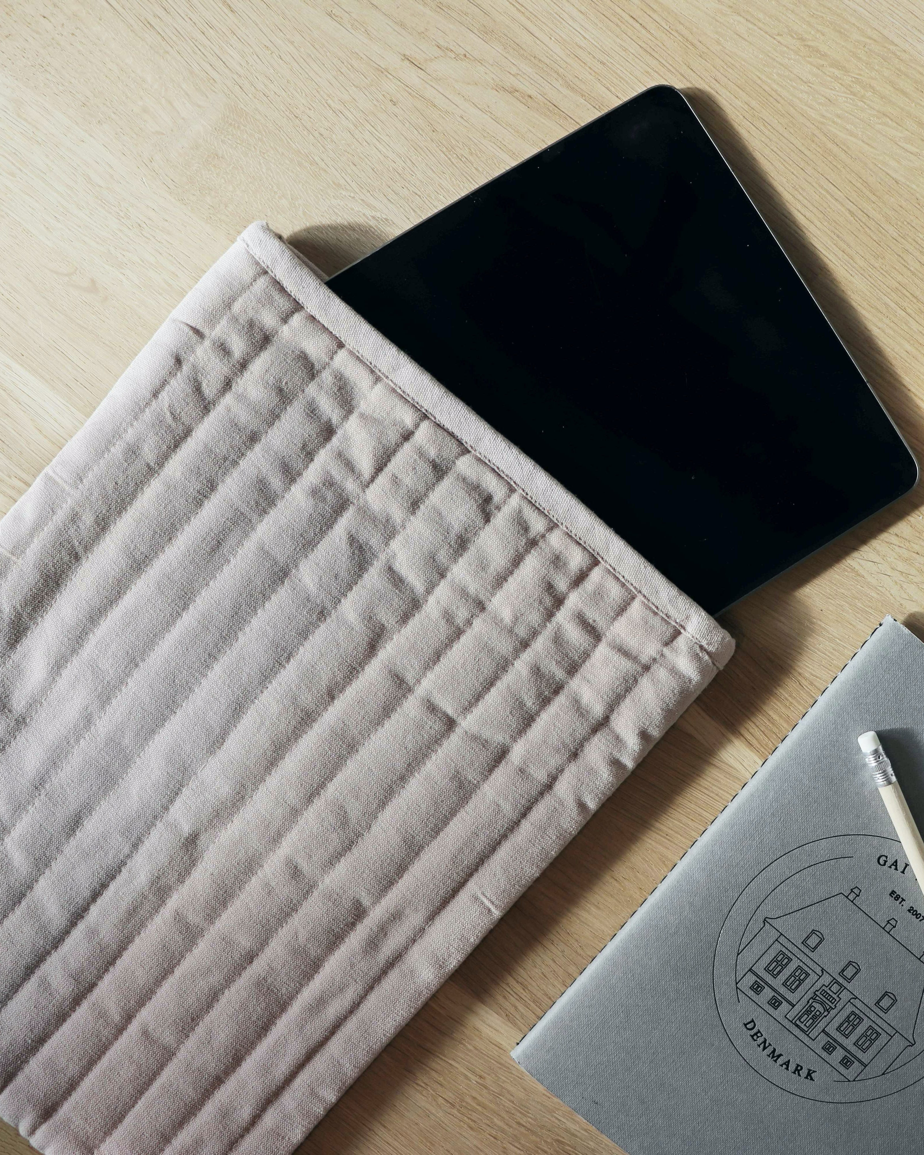 GAI+LISVA iPad Cover Accessories 150 Off White